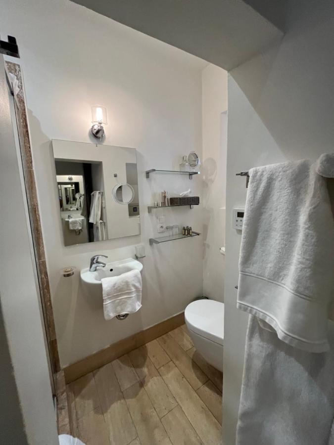 Bed and Breakfast Face Au Palais Авиньон Экстерьер фото